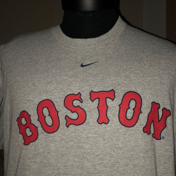 nike red sox shirt